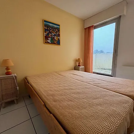 Apartment Cosy Avec Balcon Et Parking, - Fr-1-494-173 *