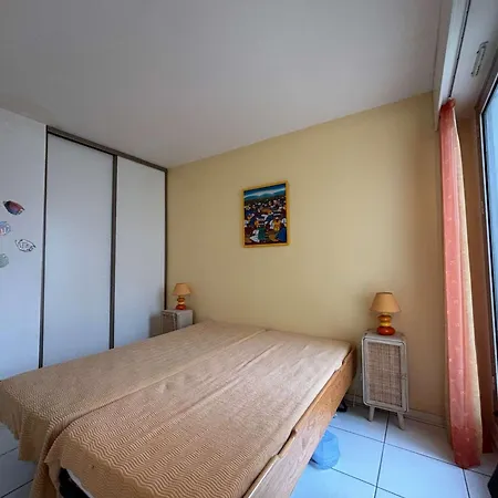 Cosy Avec Balcon Et Parking, - Fr-1-494-173 Apartment *